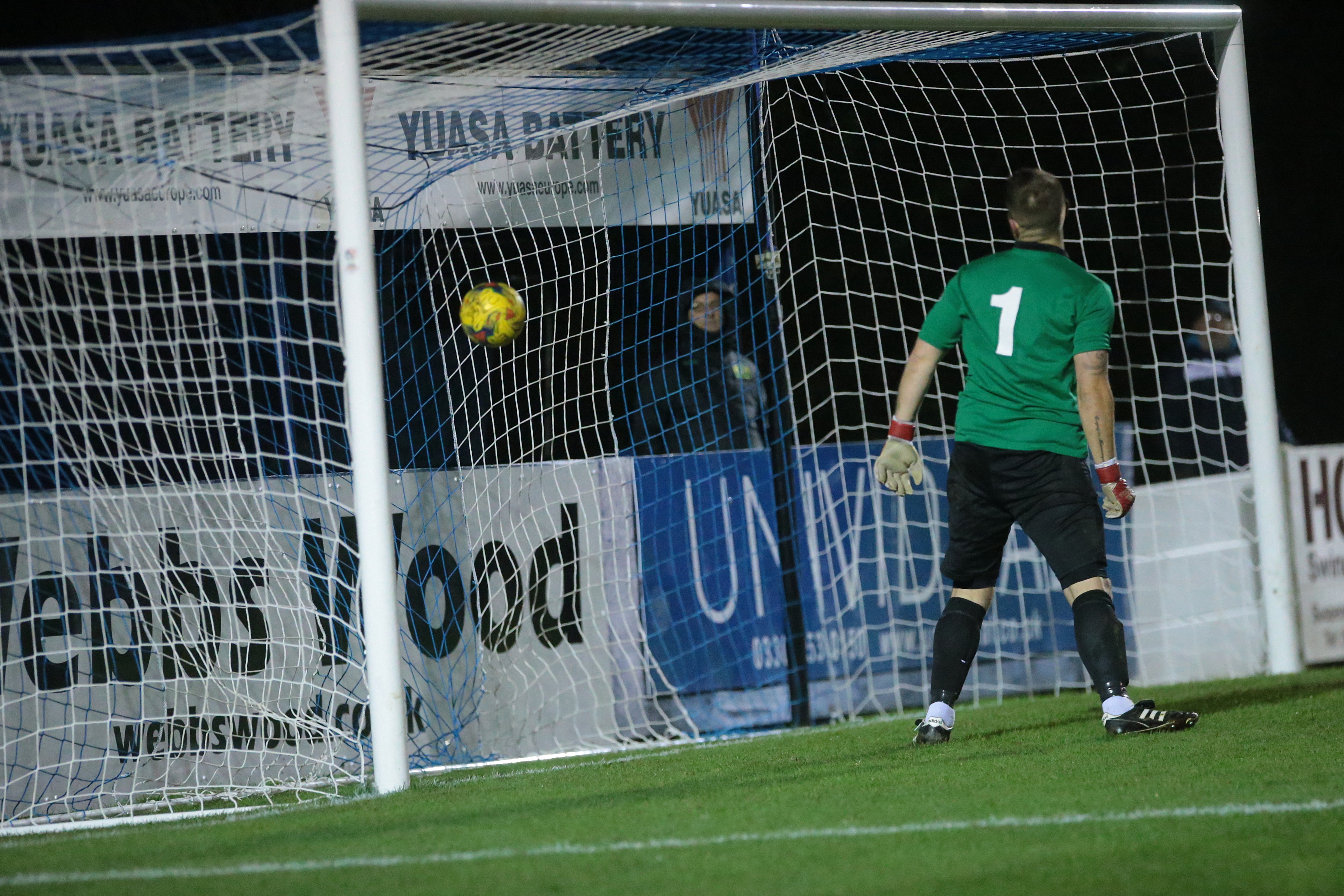 Conor McDonagh thunderbolt hits the back of the net