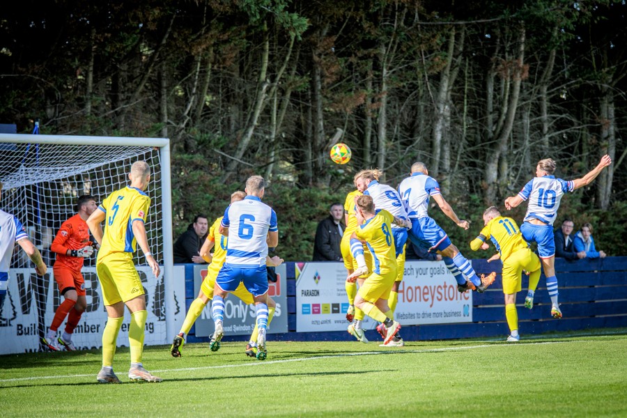 Conor McDonagh’s header hits the underside of the crossbar