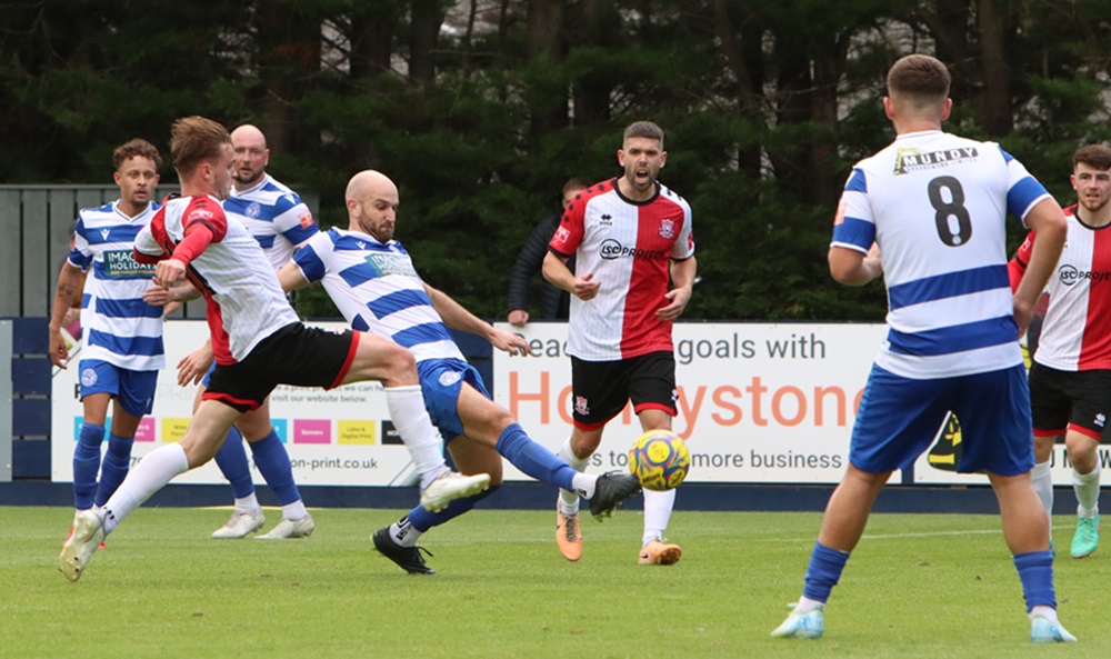 Action from the defeat against Sholing