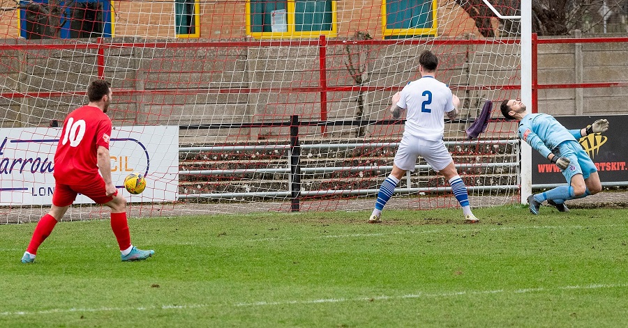 James Ewington opened the scoring with a thumping drive