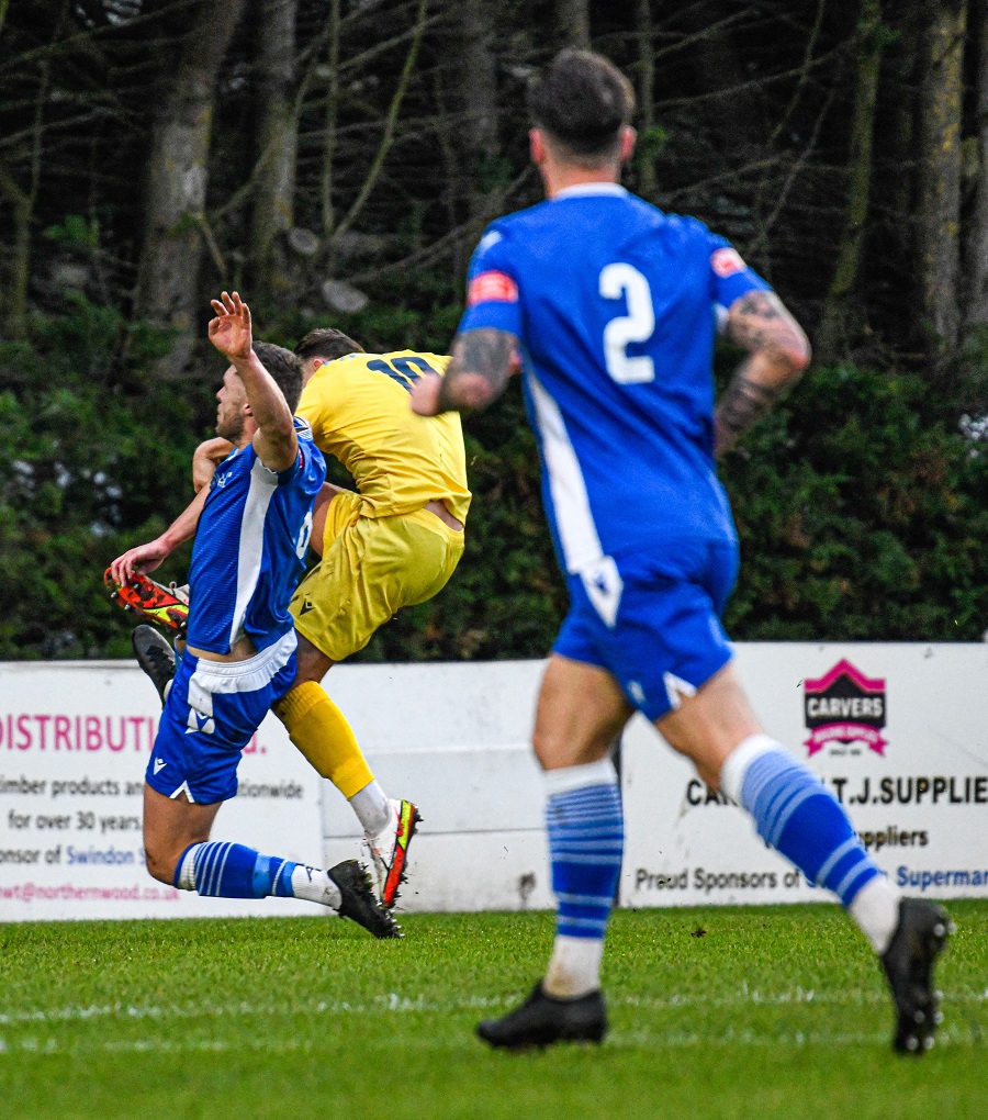 James Harding (10) scores the first goal