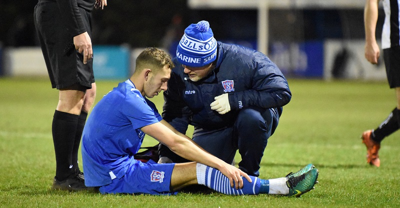 Harry Williams had to leave the field with a thigh strain minutes from the end