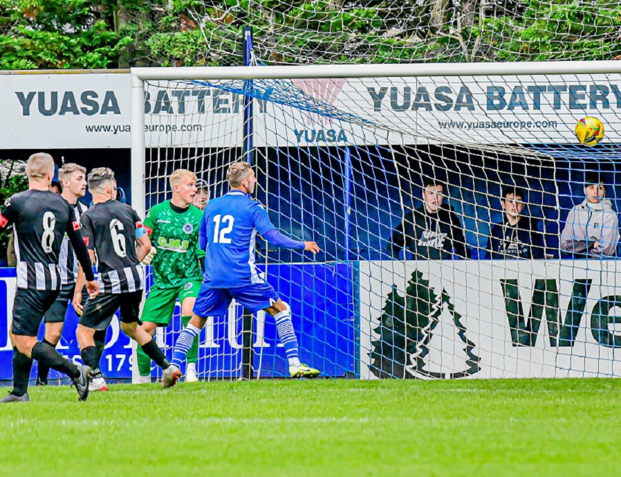 Mat Liddiard’s header hits the corner of the net for our second goal