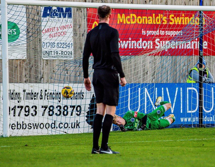 Hopkins’penalty strikes the post