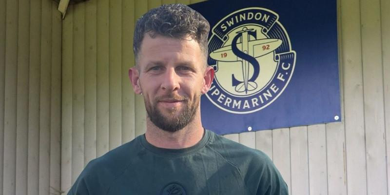 Callum Willmoth joins Marine
