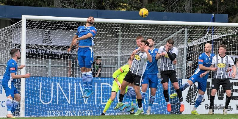 Marine 3 Wimborne Town 1