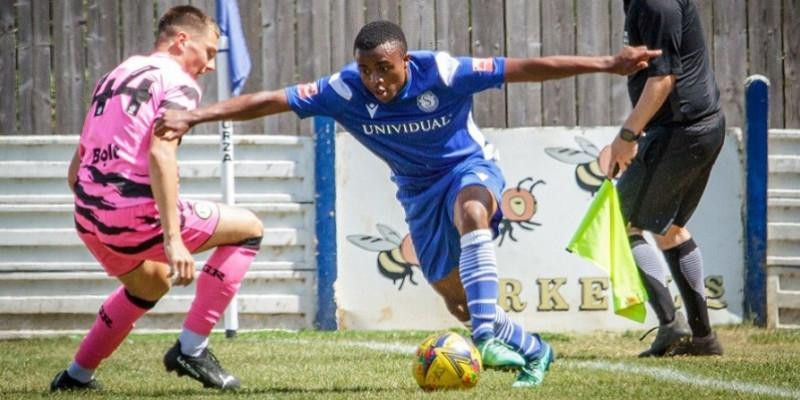 Wayne Nderemani Signs