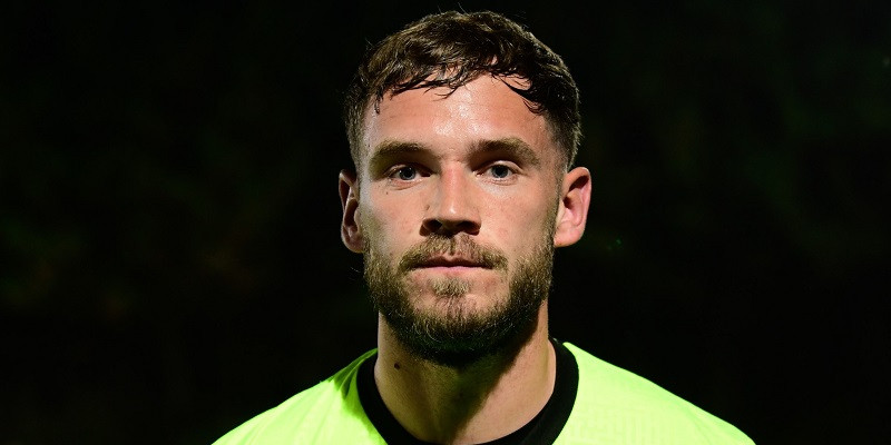 Former Swansea U23 keeper signs for Marine