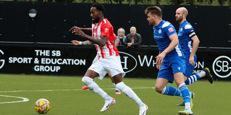 Bracknell Town 5 Marine 0